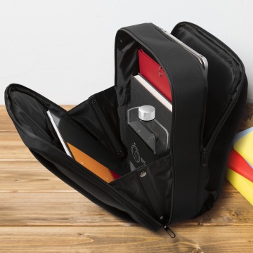 D20 - flat travel bottle