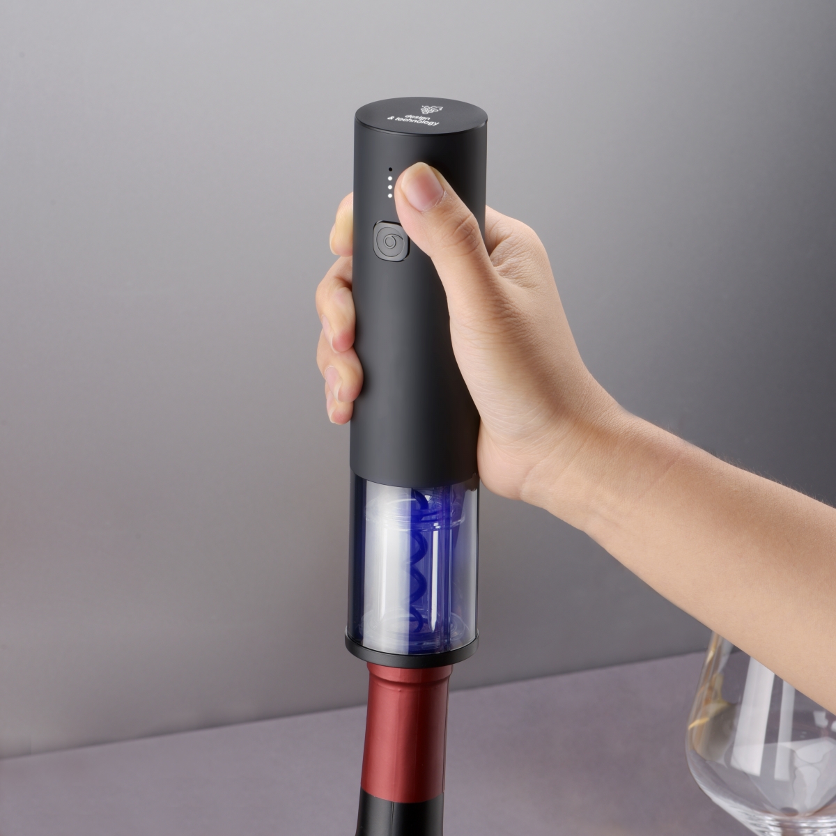 K01 - Tire-bouchon électrique