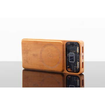 P48 - Tech-Magnetic Powerbank FSC 100% bamboo 10000