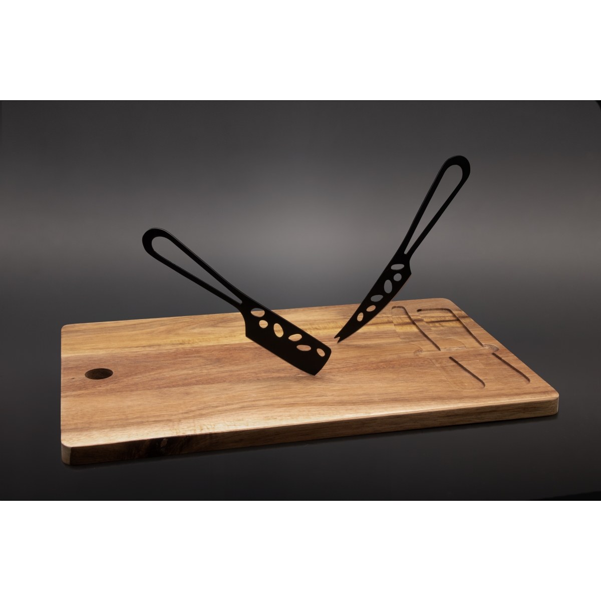 K06 - Set de planche et couteaux à fromage FSC® 100% acacia