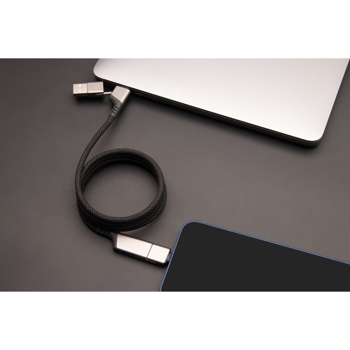 C52 - Câble magnétique 4-en-1 ultra fast charge 100W