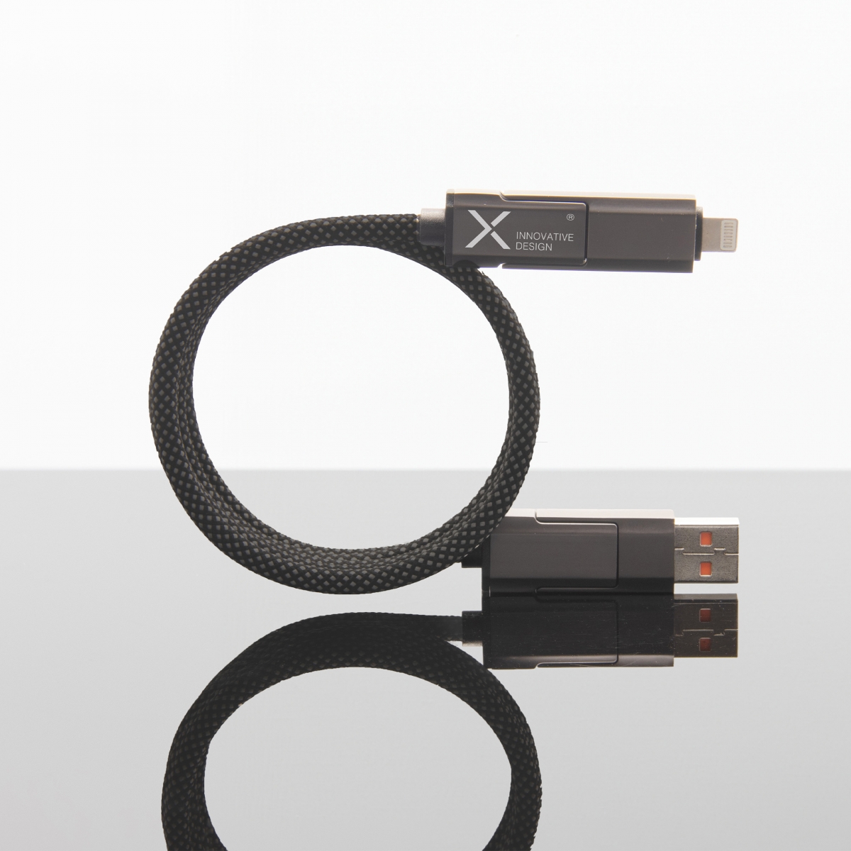 C57 - Display MagCable 100W