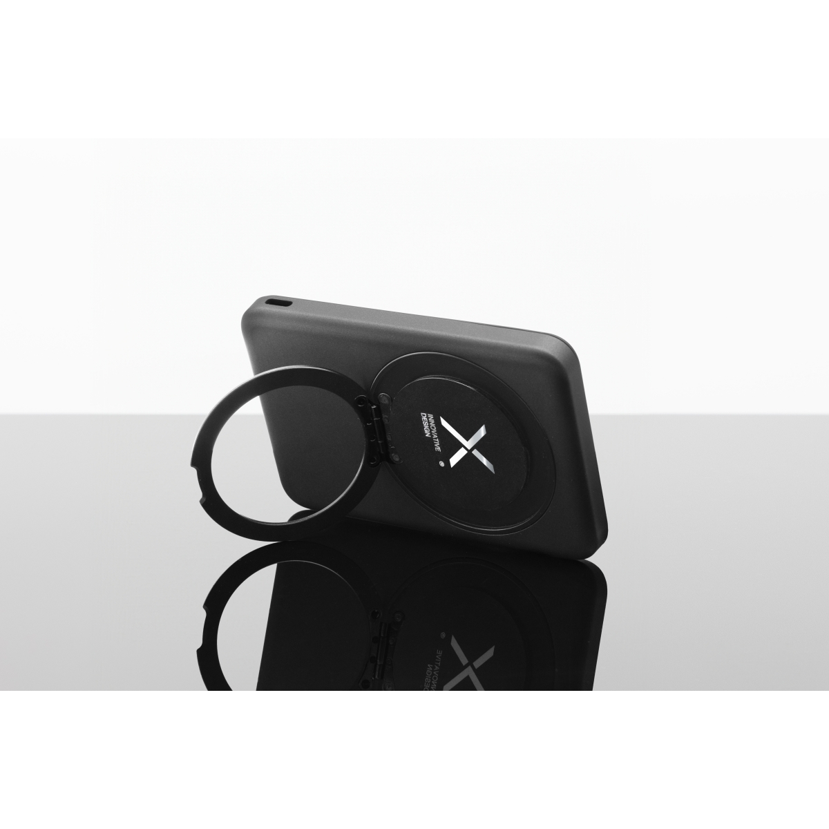 P28 - Powerbank mirror ring 5000