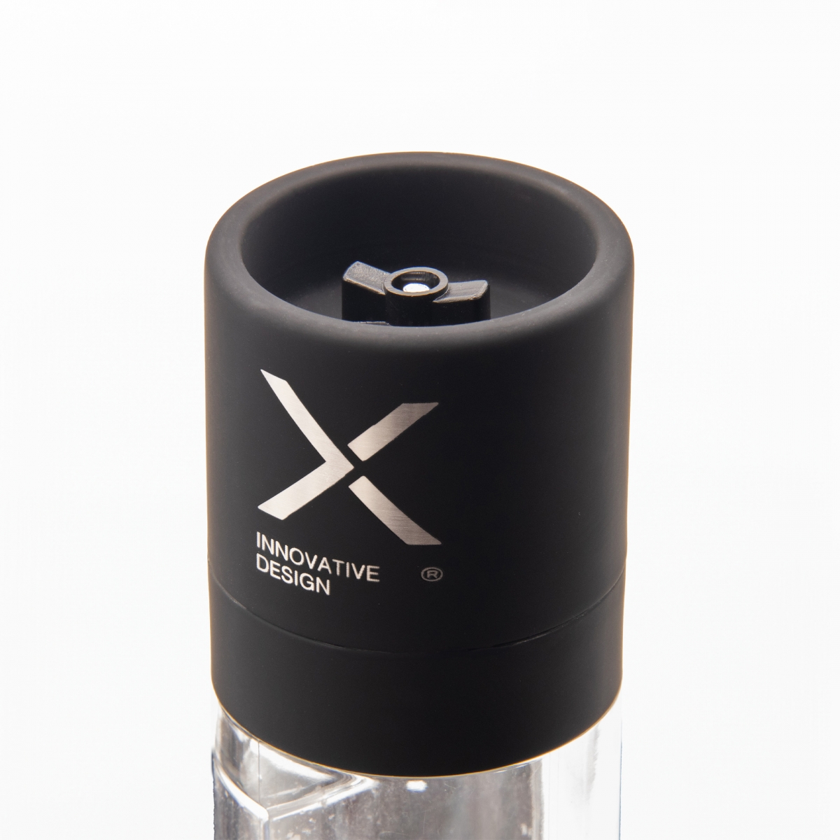 K08 - Salt and pepper grinder