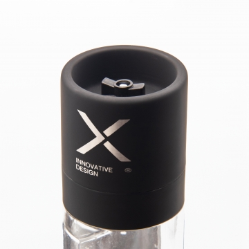 K08 - Salt and pepper grinder