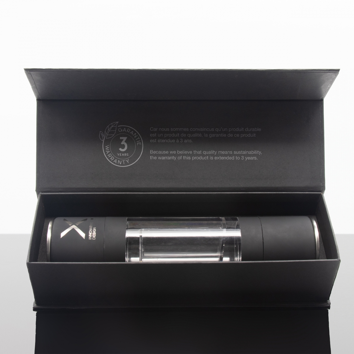 K08 - Salt and pepper grinder