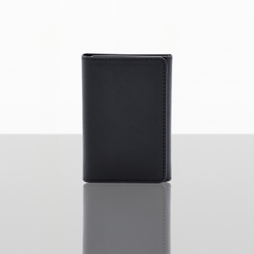 A15 - TrackCard