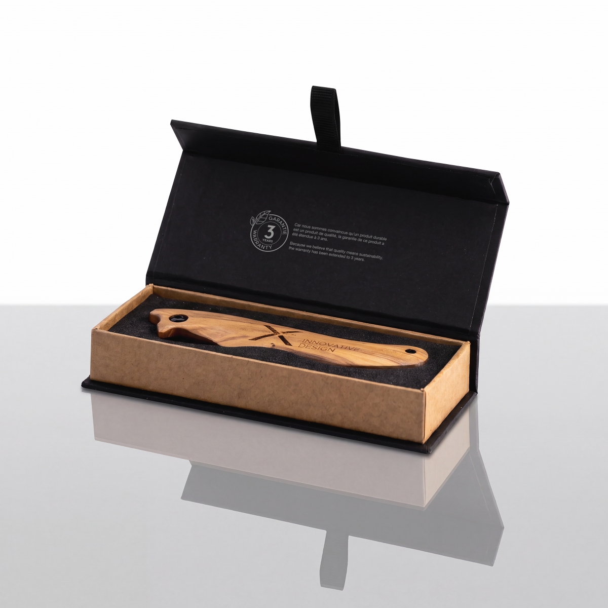 T33 - Couteau en bois d’olivier