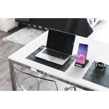 W15 - Wireless charger stand 10W