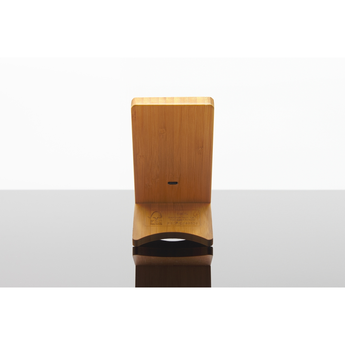 W16 - Wireless charger 15W FSC® 100% Bamboo