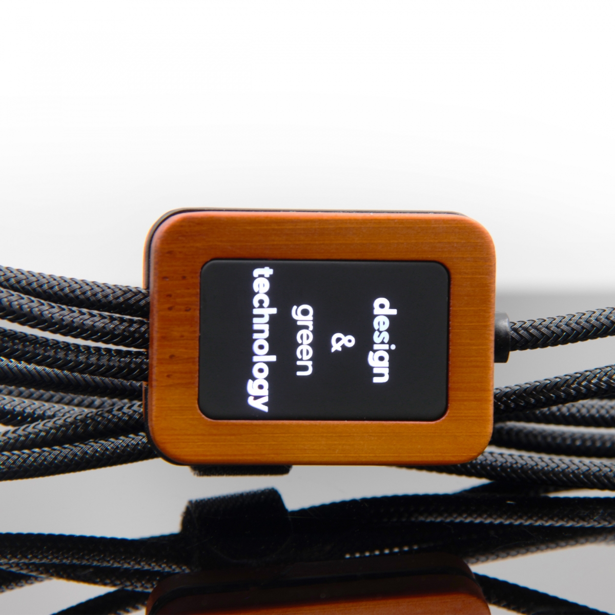 C38 - Eco square cable 40W