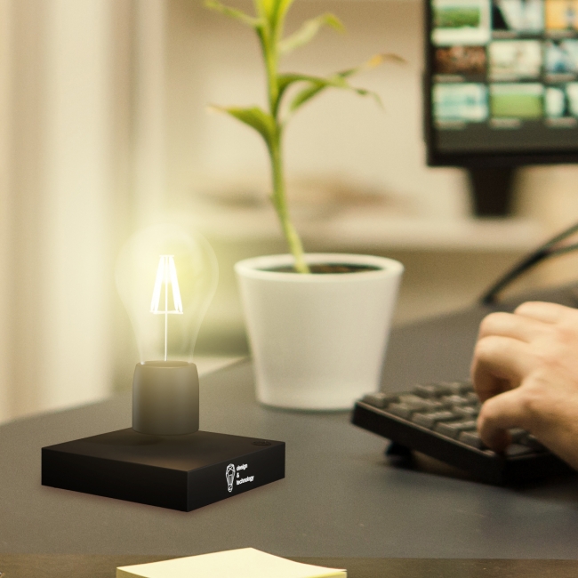 F20 - Levitation lamp