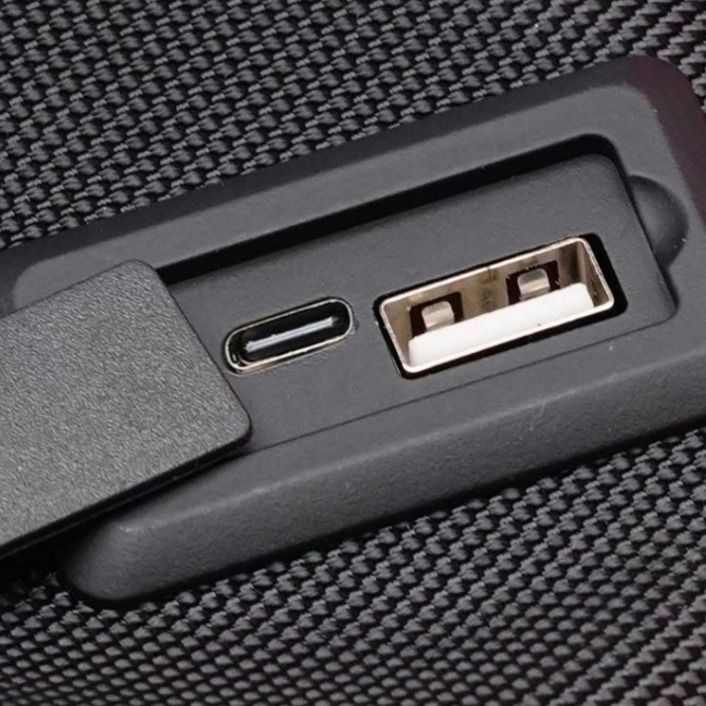 L12 - Shield backpack 10.000 mAh