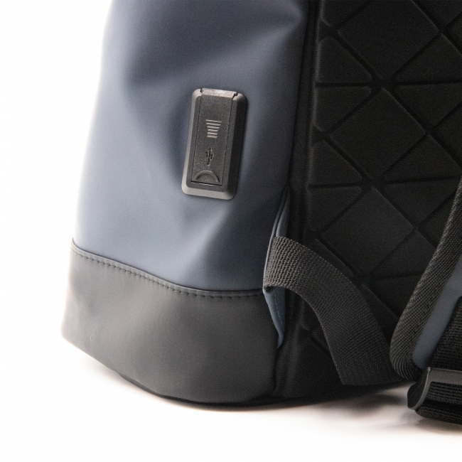 L13 - 100% eco-designed backpack