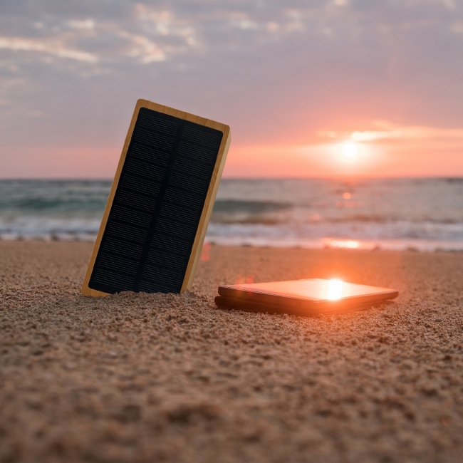 P32 - Powerbank EcoSun 10000 100% FSC® Bamboo