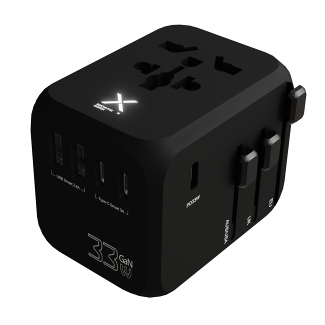 Universal travel adapter 33W