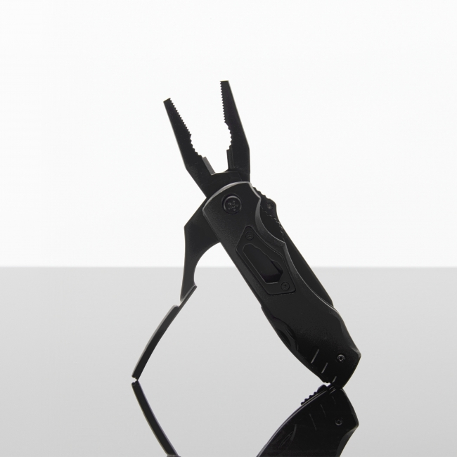 T30 - Multitool pocket knife