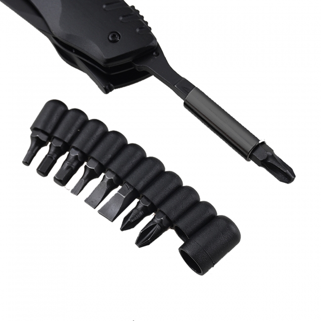 T30 - Multitool pocket knife