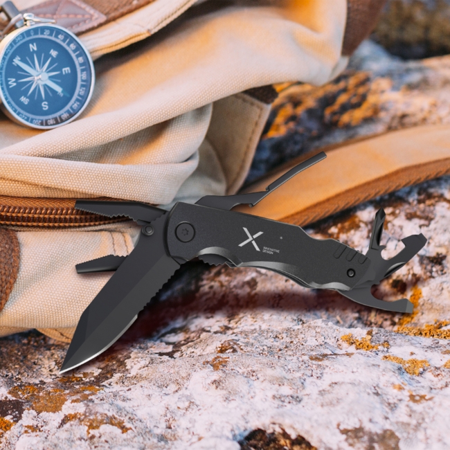 T30 - Multitool pocket knife