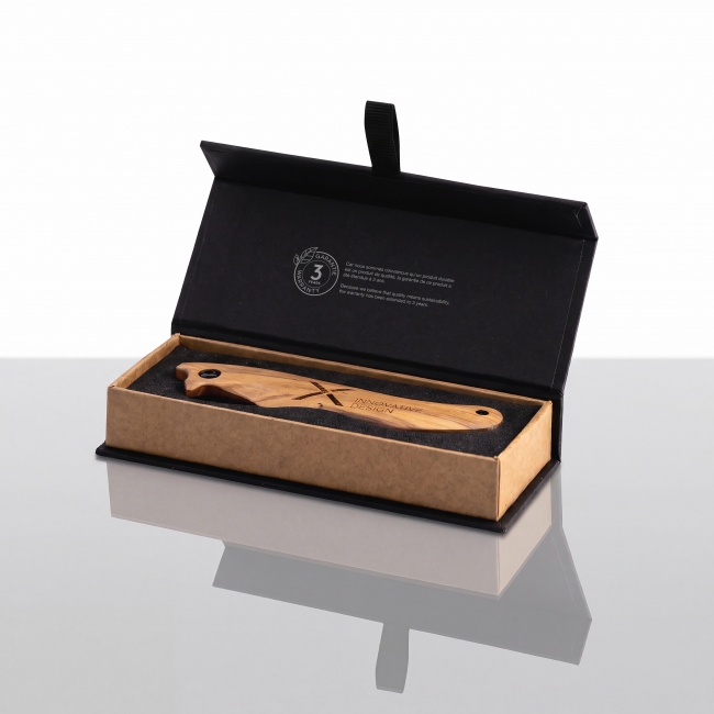 T33 - Olive Wood Knife