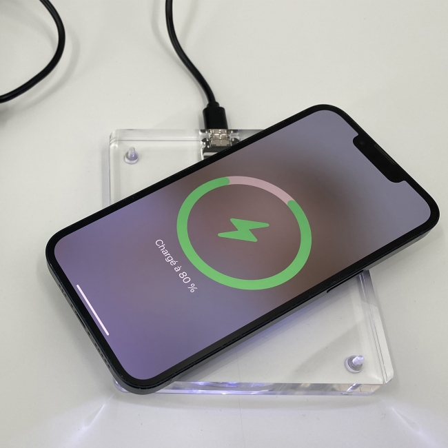 W29 - 15W acrylic wireless base